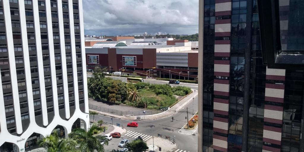 Luxo Com Tela De Cinema No America Towers *