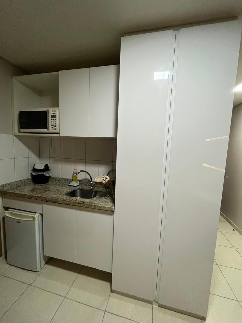 Luxo Com Tela De Cinema No America Towers Salvador