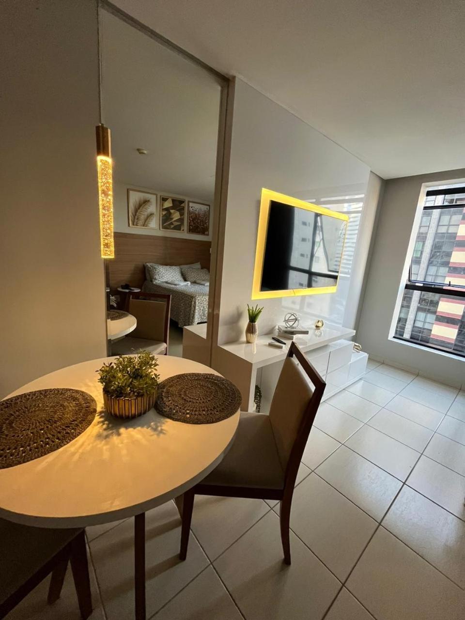 Luxo Com Tela De Cinema No America Towers Aparthotel